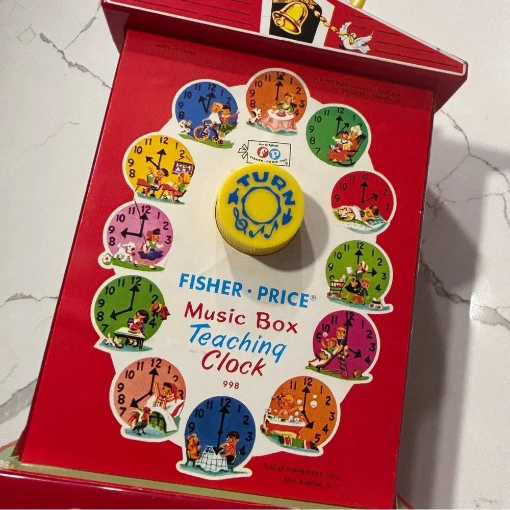 Vintage Fisher-Price Little Red School House Music Box Teaching Clock 2005 WORKS
